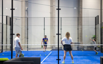 Padel dla zdrowia psychicznego – gra, która poprawia nastrój i redukuje stres