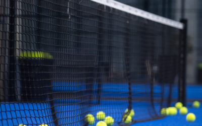 Jak panować nad prędkością piłki w padlu?