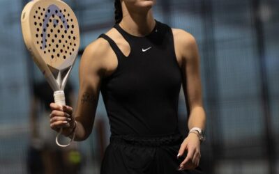 Padel dla kobiet – poznaj powody, dla których warto zdecydować się na treningi w kobiecym gronie